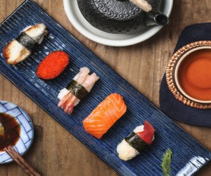 赴法国（布雷蒂尼）- 大型自助餐厅 寿司